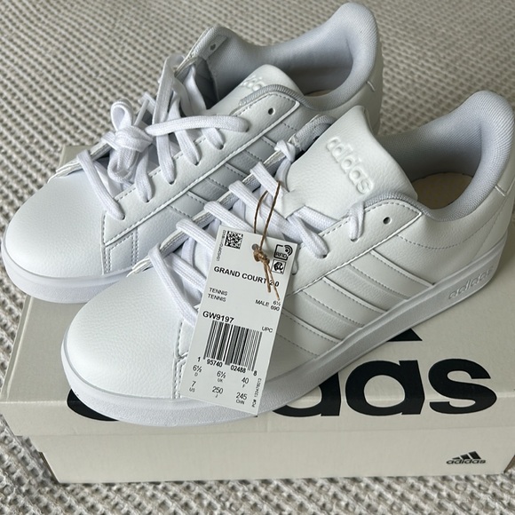 adidas Shoes - Adidas grand court 2.0 tennis sneaker